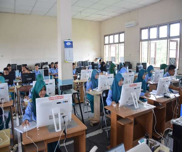 Lab Komputer